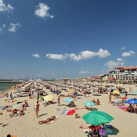 Хотел Arena Complex