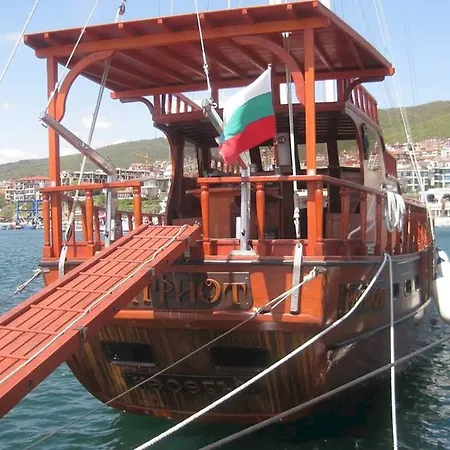 ホテル Arena Complex 4*